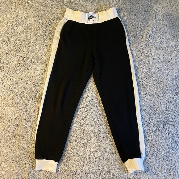 WOMENS SIZE SMALL NIKE JOGGERS BLACK WHITE GRAY - Picture 1 of 9